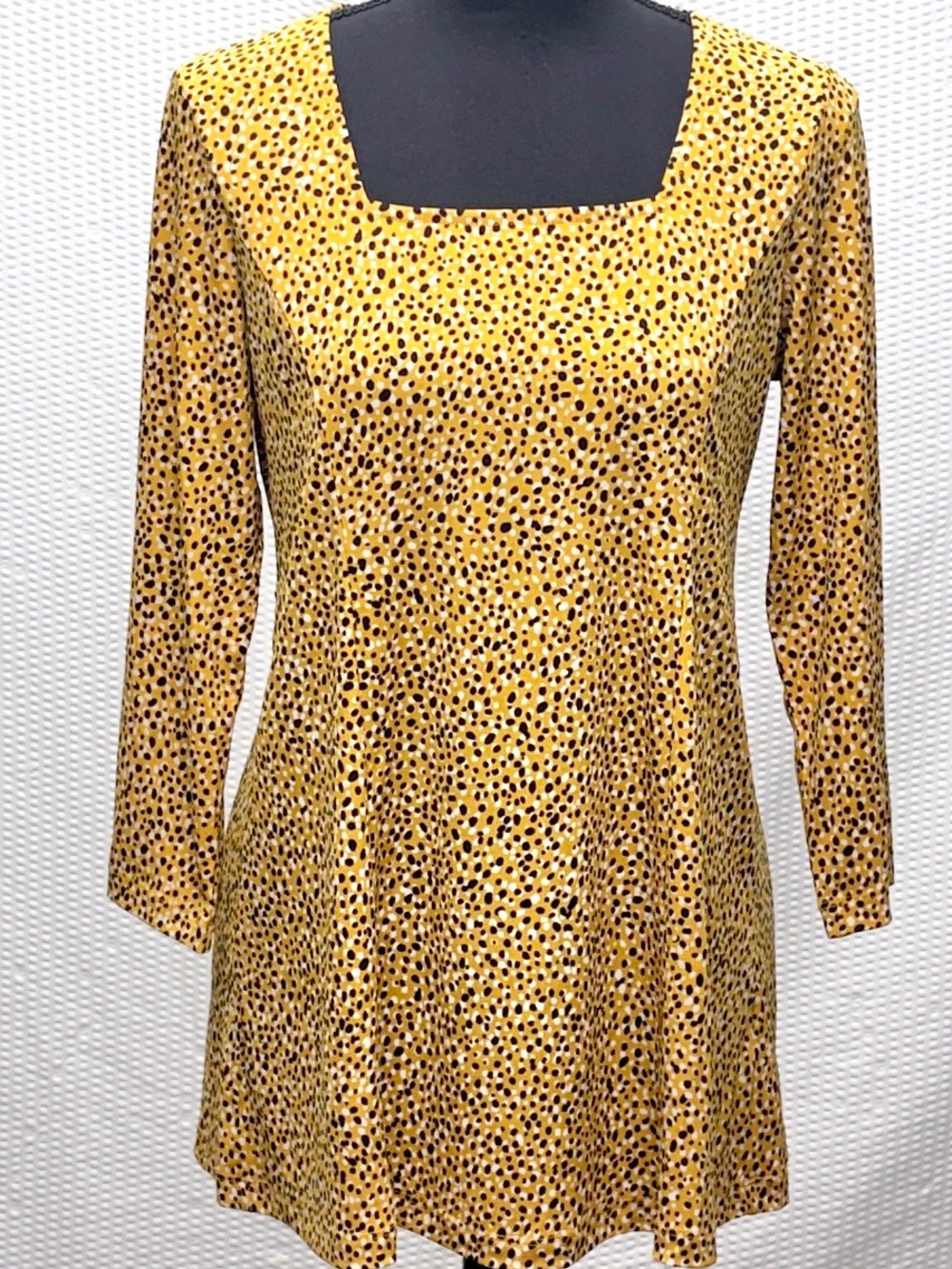 Susan Graver Liquid Fit & Flare Square Neck Tunic Top XS Yellow 3/4 Sleeve